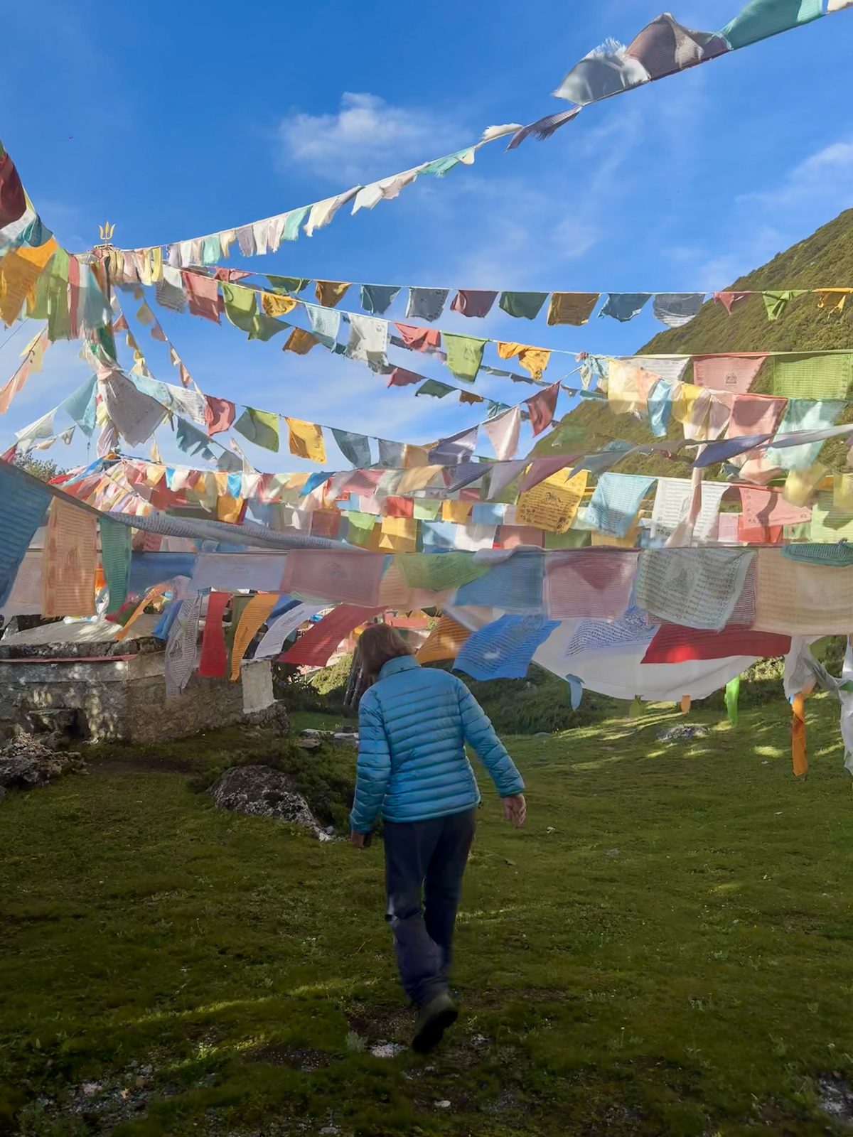 Minya Konka trek photo 11