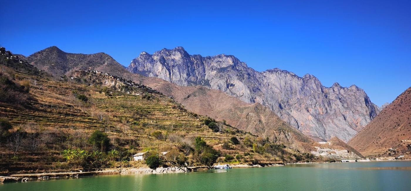 Stone Village trek photo 26